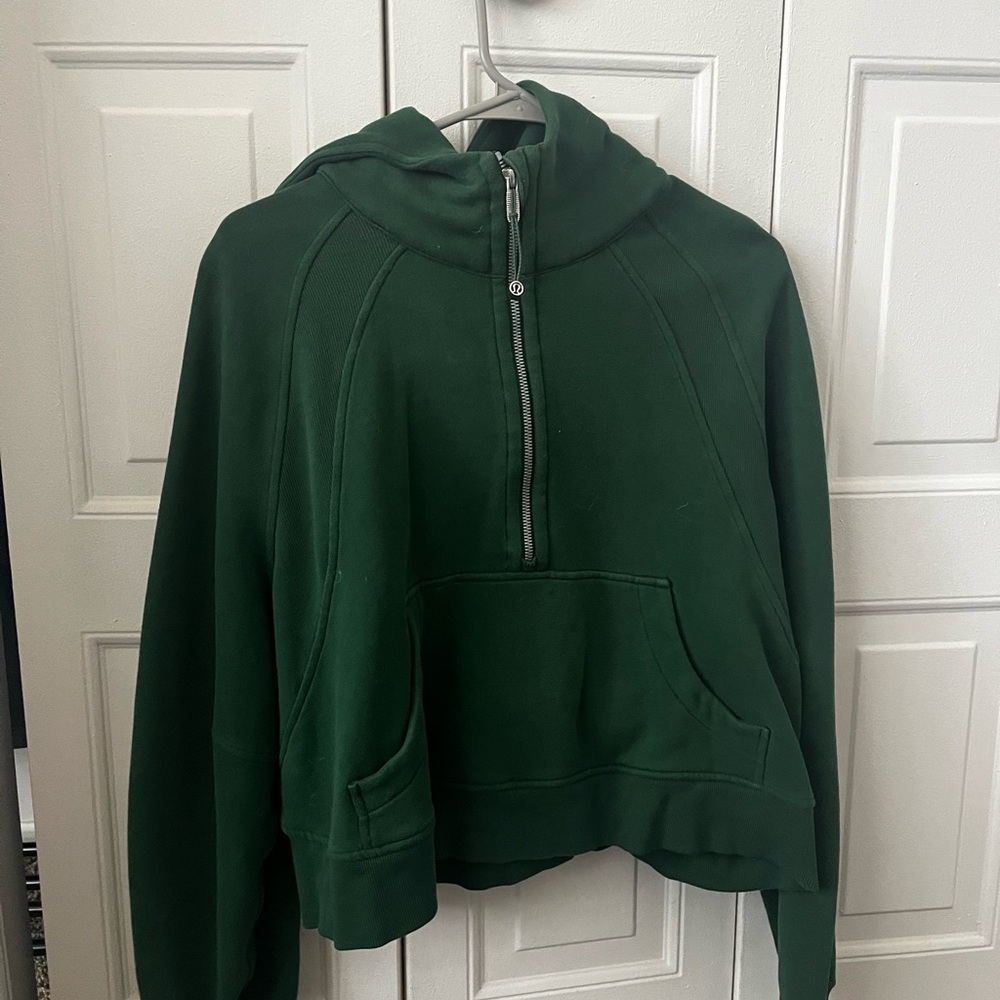 lululemon oversized hoodie!!!!